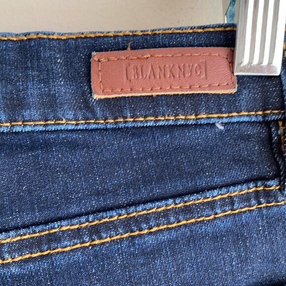 Blank NYC The Waverly High Rise Flare Dark Wash Jean 27 - Picture 3 of 11